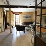 La Vieille Ferme: Superbe Complexe De 3 En Pierre Avec Piscine Au Coeur Du Périgord Noir *