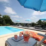 La Vieille Ferme: Superbe Complexe De 3 En Pierre Avec Piscine Au Coeur Du Perigord Noir * Saint-Genies