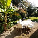 La Vieille Ferme: Superbe Complexe De 3 En Pierre Avec Piscine Au Coeur Du Perigord Noir Saint-Genies
