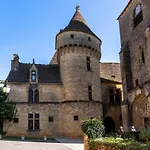 La Vieille Ferme: Superbe Complexe De 3 En Pierre Avec Piscine Au Coeur Du Perigord Noir *