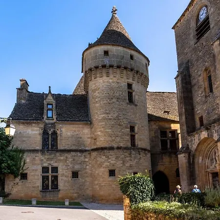 La Vieille Ferme: Superbe Complexe De 3 En Pierre Avec Piscine Au Coeur Du Perigord Noir *