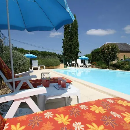 La Vieille Ferme: Superbe Complexe De 3 En Pierre Avec Piscine Au Coeur Du Perigord Noir Saint-Genies