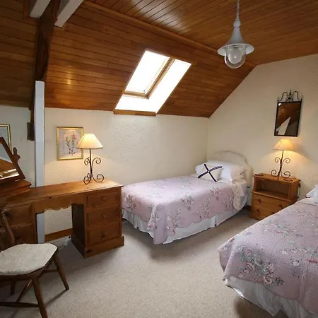 La Vieille Ferme: Superbe Complexe De 3 En Pierre Avec Piscine Au Coeur Du Perigord Noir Дом отдыха *