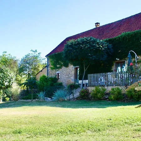 La Vieille Ferme: Superbe Complexe De 3 En Pierre Avec Piscine Au Coeur Du Perigord Noir 펜션