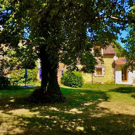 La Vieille Ferme: Superbe Complexe De 3 En Pierre Avec Piscine Au Coeur Du Perigord Noir *