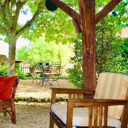 펜션 La Vieille Ferme: Superbe Complexe De 3 En Pierre Avec Piscine Au Coeur Du Perigord Noir *