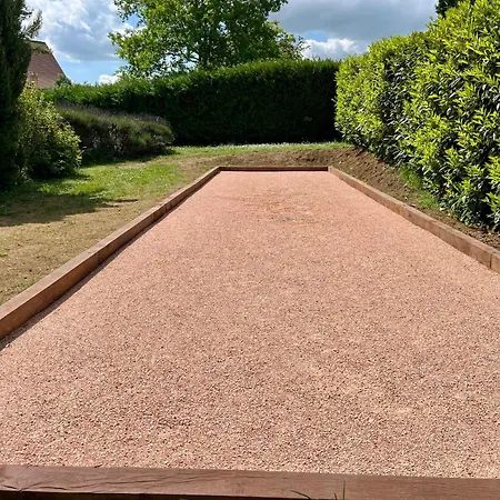La Vieille Ferme: Superbe Complexe De 3 En Pierre Avec Piscine Au Coeur Du Perigord Noir Holiday home
