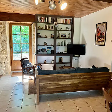 La Vieille Ferme: Superbe Complexe De 3 En Pierre Avec Piscine Au Coeur Du Perigord Noir 펜션 Saint-Genies