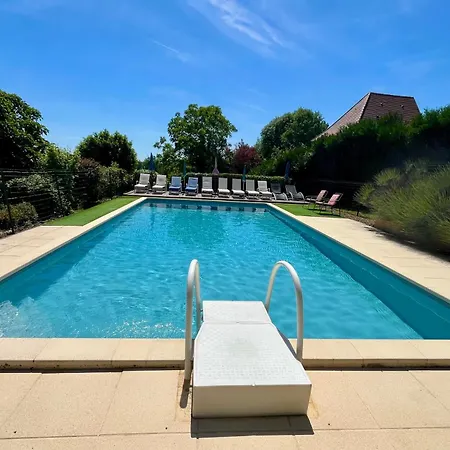 펜션 La Vieille Ferme: Superbe Complexe De 3 En Pierre Avec Piscine Au Coeur Du Perigord Noir