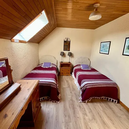 Дом отдыха La Vieille Ferme: Superbe Complexe De 3 En Pierre Avec Piscine Au Coeur Du Perigord Noir *