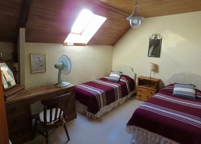 La Vieille Ferme: Superbe Complexe De 3 En Pierre Avec Piscine Au Coeur Du Perigord Noir *